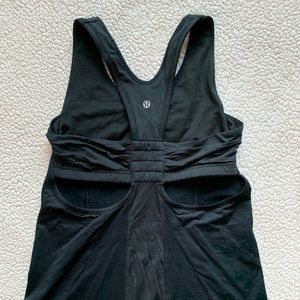 Lululemon tank with built in sports bra never worn